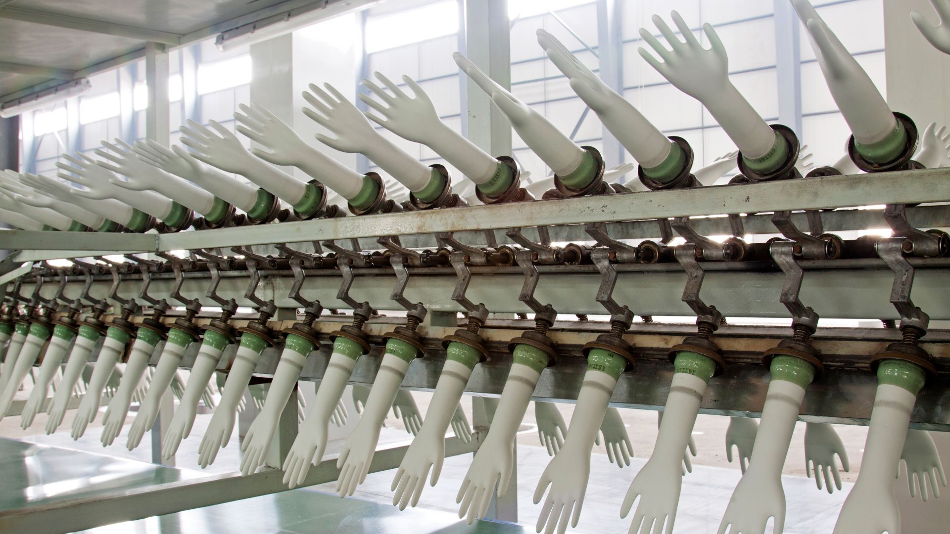 total cost of ownership for nitrile gloves
